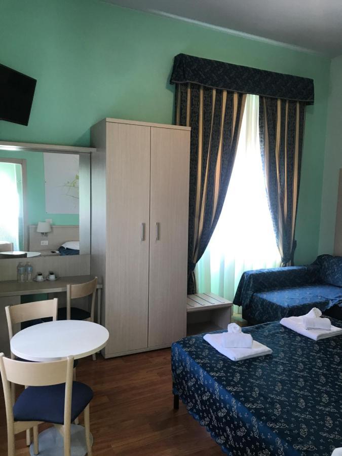 21 Aprile Accommodation Řím Exteriér fotografie